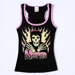Misfits Vintage Tank Top Y2K Band Tee Punk Rock Black Pink Lace Detail
VTG RARE